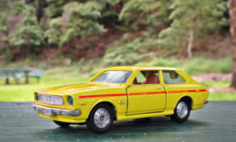 Illustration for article titled Land of the Rising Sun Day: Tomica Dandy Toyota Corolla Lift Back